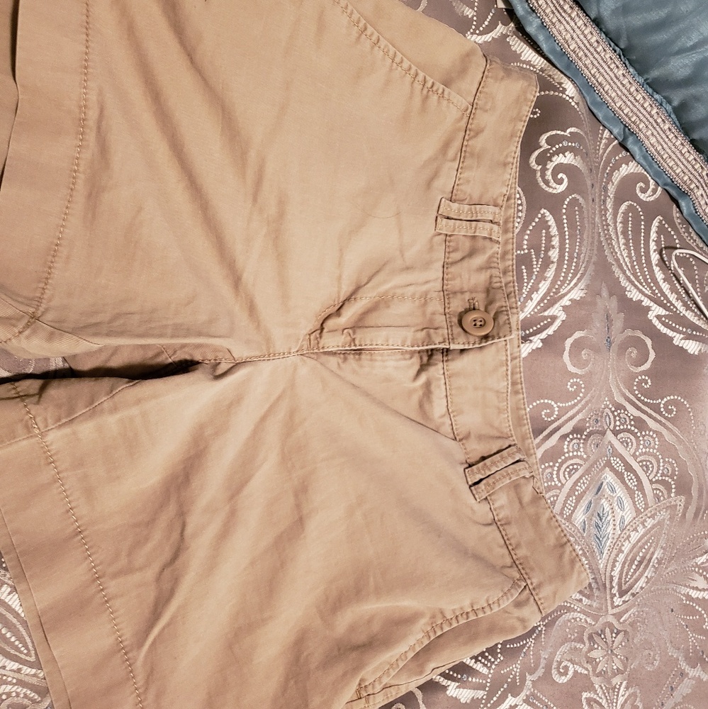 Khaki shorts